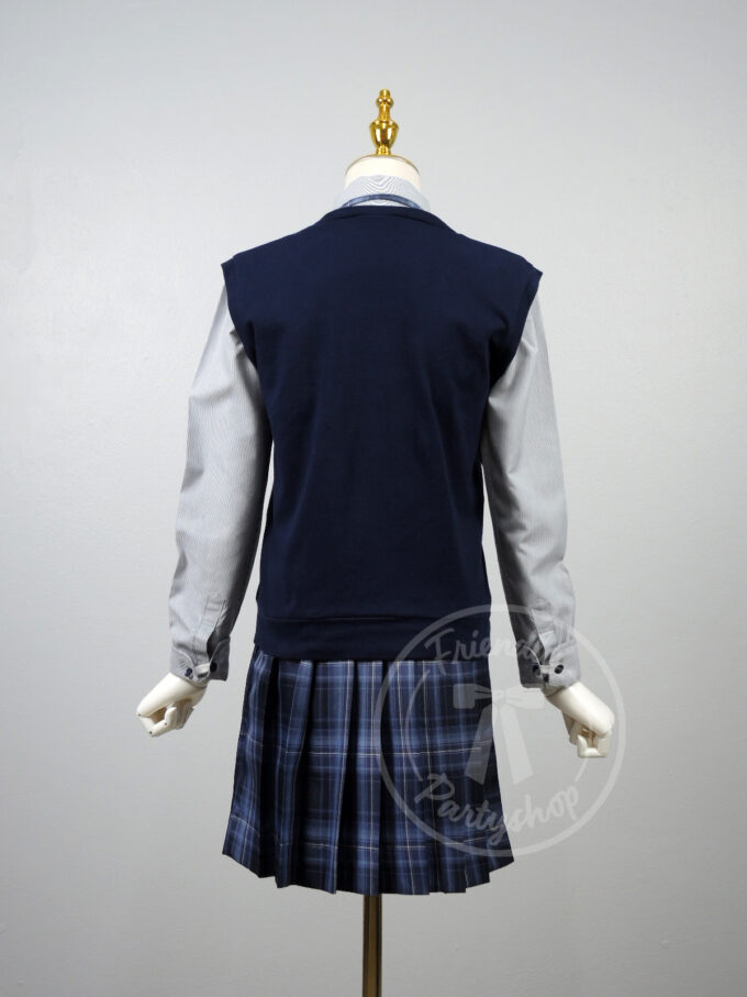 ชุดนักเรียนเกาหลี เสื้อสีเทา เสื้อกั๊กสีกรม กระโปรงลายสก็อตสีกรม 2